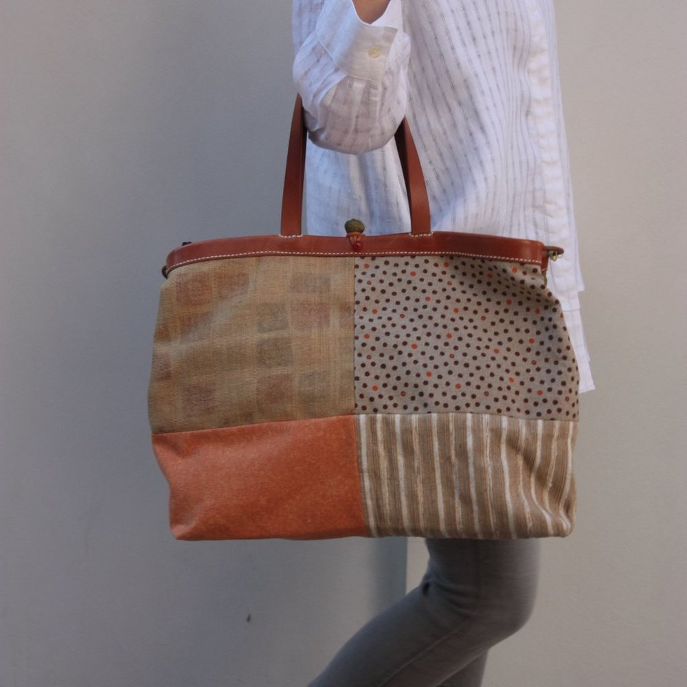Henry Cuir Beguelin Canvas Patch Multi Color Leather Trim Tote Bag - Picture 3 of 13